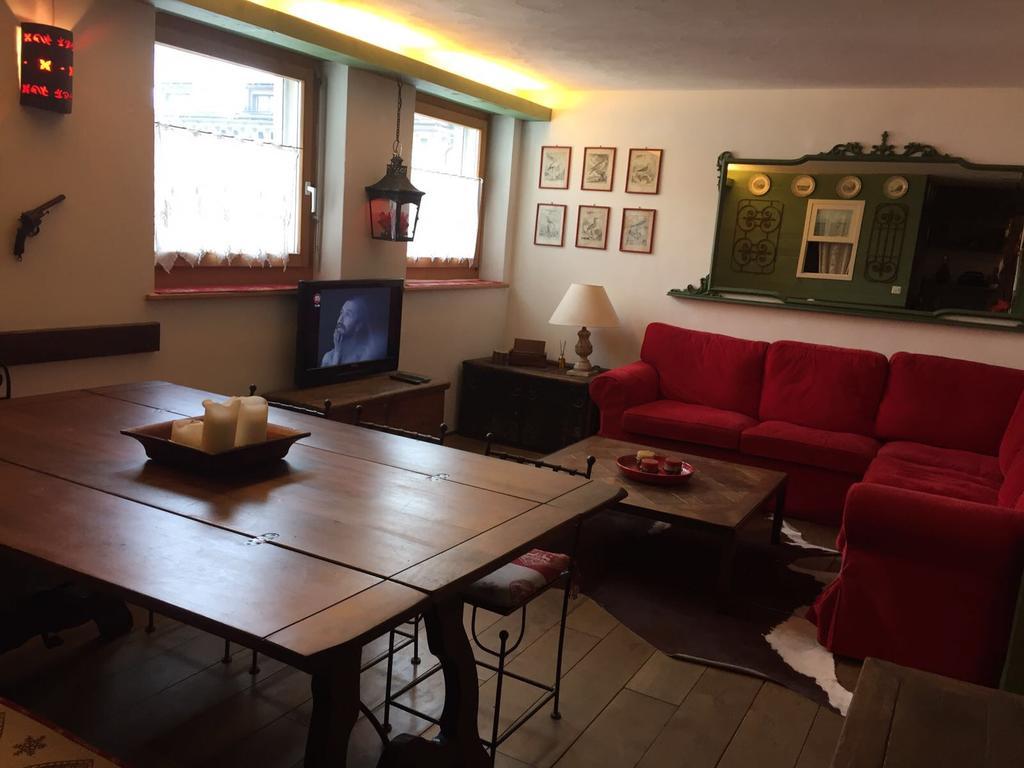 Apartamento Meschihouse - Chesa Engadina Samedan Exterior foto